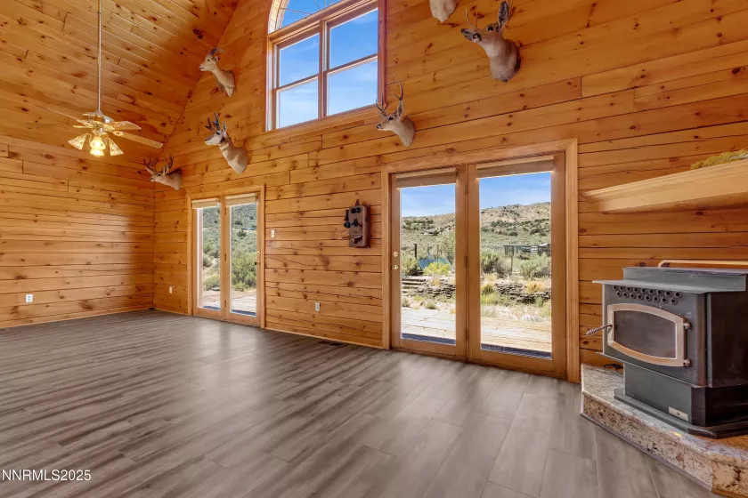10310 Matterhorn, Reno, Nevada 89506, 3 Bedrooms Bedrooms, ,2 BathroomsBathrooms,Residential,Residential,Matterhorn,250054330