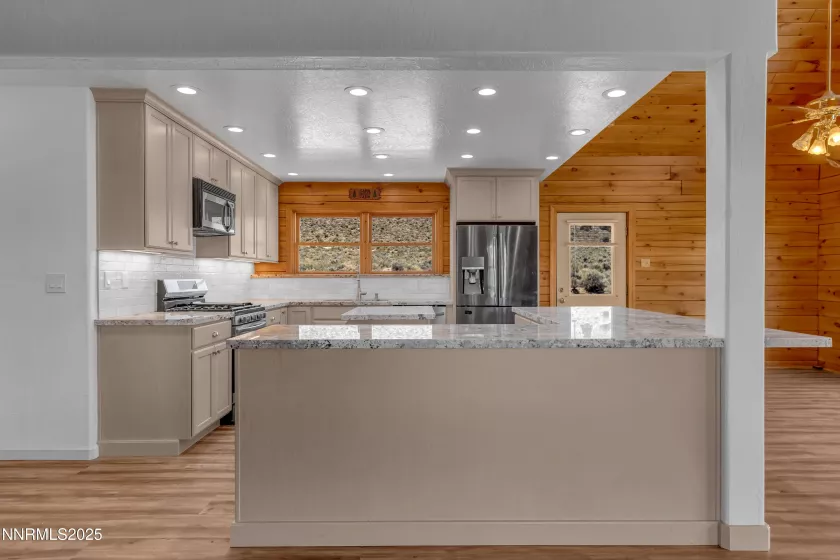10310 Matterhorn, Reno, Nevada 89506, 3 Bedrooms Bedrooms, ,2 BathroomsBathrooms,Residential,Residential,Matterhorn,250054330