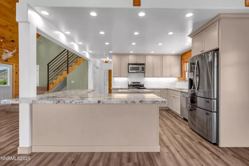 10310 Matterhorn, Reno, Nevada 89506, 3 Bedrooms Bedrooms, ,2 BathroomsBathrooms,Residential,Residential,Matterhorn,250054330