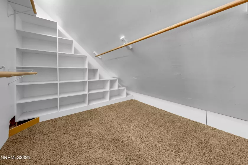 10310 Matterhorn, Reno, Nevada 89506, 3 Bedrooms Bedrooms, ,2 BathroomsBathrooms,Residential,Residential,Matterhorn,250054330