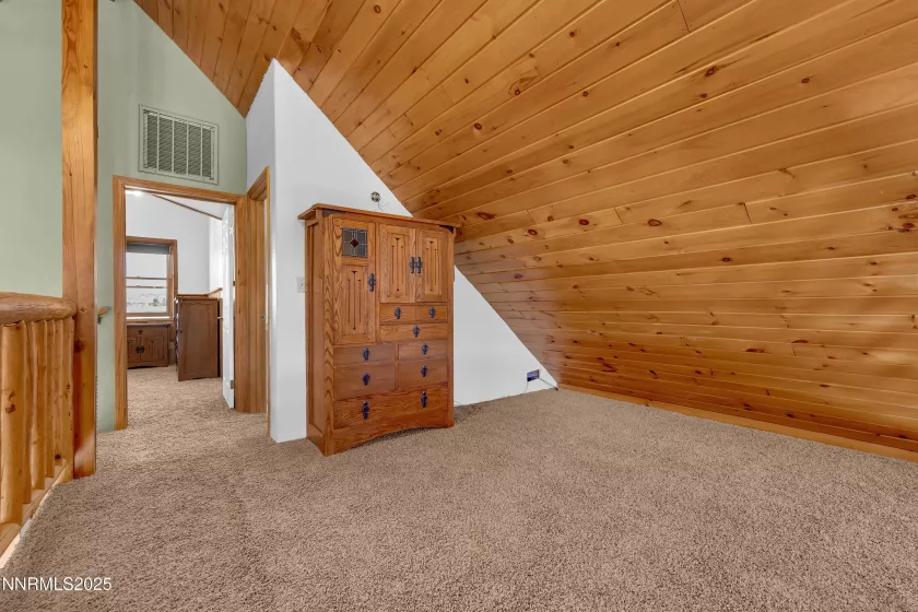 10310 Matterhorn, Reno, Nevada 89506, 3 Bedrooms Bedrooms, ,2 BathroomsBathrooms,Residential,Residential,Matterhorn,250054330