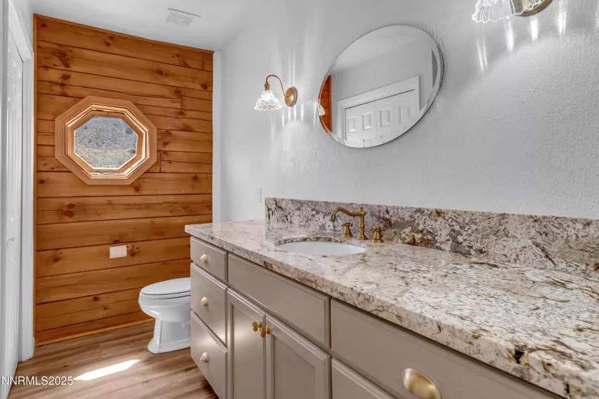 10310 Matterhorn, Reno, Nevada 89506, 3 Bedrooms Bedrooms, ,2 BathroomsBathrooms,Residential,Residential,Matterhorn,250054330