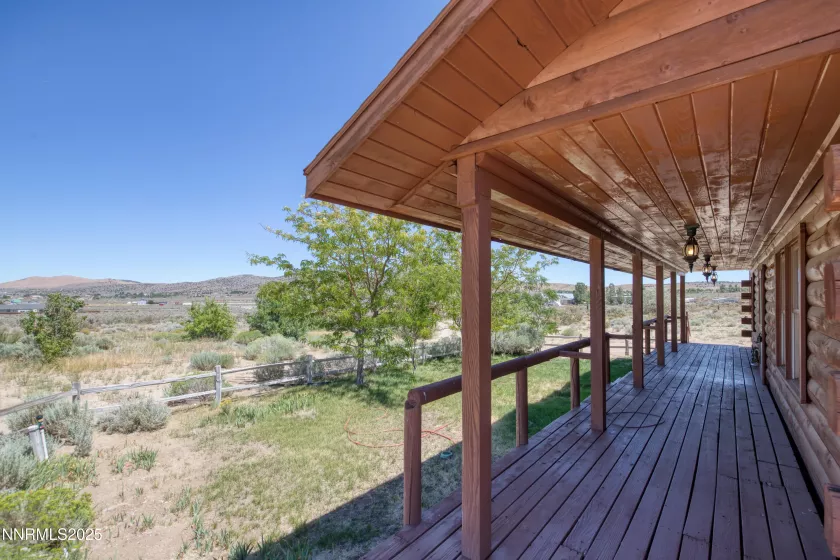 10310 Matterhorn, Reno, Nevada 89506, 3 Bedrooms Bedrooms, ,2 BathroomsBathrooms,Residential,Residential,Matterhorn,250054330