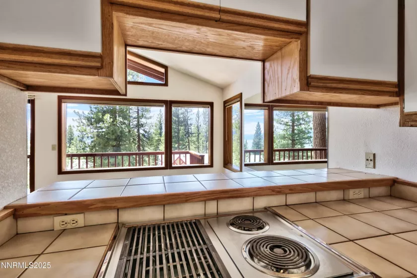 609 Lariat, Incline Village, Nevada 89451, 2 Bedrooms Bedrooms, ,2 BathroomsBathrooms,Residential,Residential,Lariat,250054331