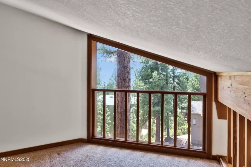 609 Lariat, Incline Village, Nevada 89451, 2 Bedrooms Bedrooms, ,2 BathroomsBathrooms,Residential,Residential,Lariat,250054331