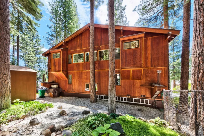 609 Lariat, Incline Village, Nevada 89451, 2 Bedrooms Bedrooms, ,2 BathroomsBathrooms,Residential,Residential,Lariat,250054331