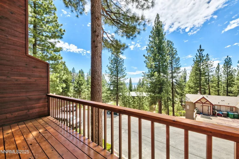 609 Lariat, Incline Village, Nevada 89451, 2 Bedrooms Bedrooms, ,2 BathroomsBathrooms,Residential,Residential,Lariat,250054331