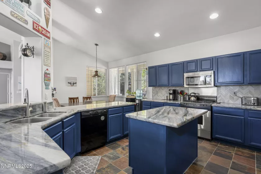 2755 Falcon View, Spanish Springs, Nevada 89436, 4 Bedrooms Bedrooms, ,2 BathroomsBathrooms,Residential,Residential,Falcon View,250054334