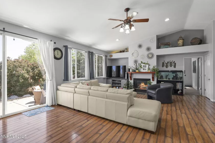 2755 Falcon View, Spanish Springs, Nevada 89436, 4 Bedrooms Bedrooms, ,2 BathroomsBathrooms,Residential,Residential,Falcon View,250054334