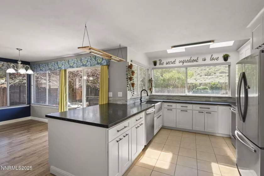 7094 Peppermint, Reno, Nevada 89506, 3 Bedrooms Bedrooms, ,3 BathroomsBathrooms,Residential,Residential,Peppermint,250054336
