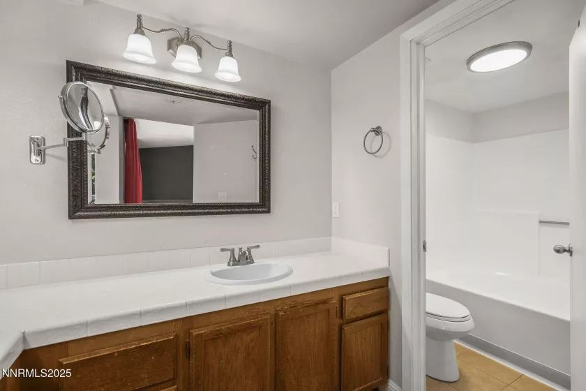 7094 Peppermint, Reno, Nevada 89506, 3 Bedrooms Bedrooms, ,3 BathroomsBathrooms,Residential,Residential,Peppermint,250054336