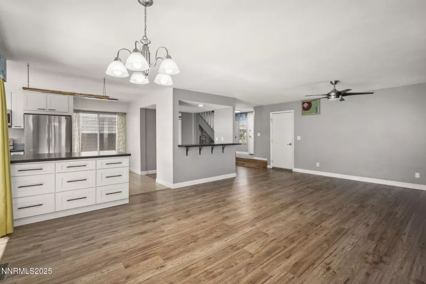 7094 Peppermint, Reno, Nevada 89506, 3 Bedrooms Bedrooms, ,3 BathroomsBathrooms,Residential,Residential,Peppermint,250054336