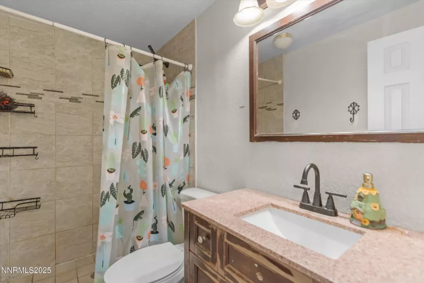 220 Haas, Sun Valley, Nevada 89433, 3 Bedrooms Bedrooms, ,2 BathroomsBathrooms,Residential,Residential,Haas,250054337