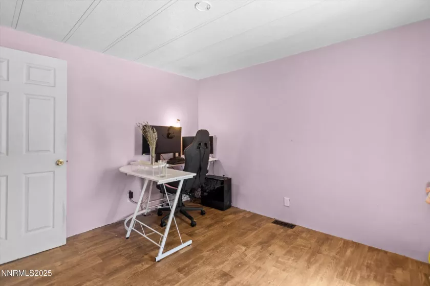 220 Haas, Sun Valley, Nevada 89433, 3 Bedrooms Bedrooms, ,2 BathroomsBathrooms,Residential,Residential,Haas,250054337