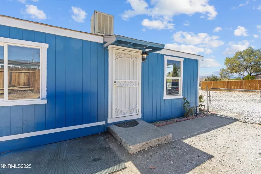 220 Haas, Sun Valley, Nevada 89433, 3 Bedrooms Bedrooms, ,2 BathroomsBathrooms,Residential,Residential,Haas,250054337