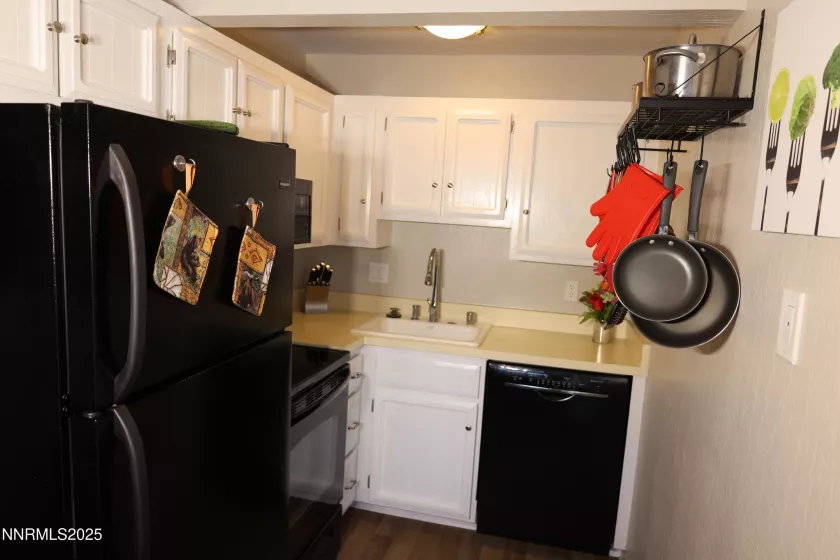 313 Tramway, Stateline, Nevada 89449, ,1 BathroomBathrooms,Residential,Residential,Tramway,250054339