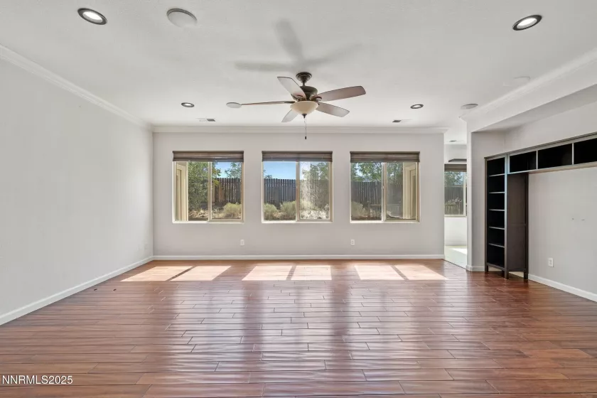 326 Golden Pick, Dayton, Nevada 89403, 3 Bedrooms Bedrooms, ,2 BathroomsBathrooms,Residential,Residential,Golden Pick,250054345