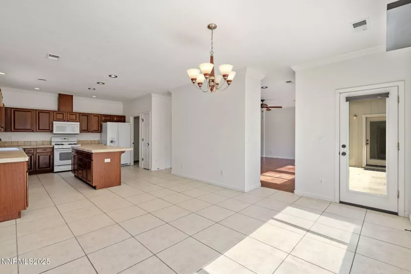 326 Golden Pick, Dayton, Nevada 89403, 3 Bedrooms Bedrooms, ,2 BathroomsBathrooms,Residential,Residential,Golden Pick,250054345