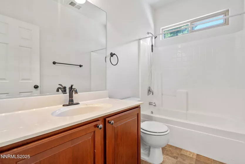 326 Golden Pick, Dayton, Nevada 89403, 3 Bedrooms Bedrooms, ,2 BathroomsBathrooms,Residential,Residential,Golden Pick,250054345