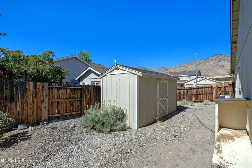 326 Golden Pick, Dayton, Nevada 89403, 3 Bedrooms Bedrooms, ,2 BathroomsBathrooms,Residential,Residential,Golden Pick,250054345