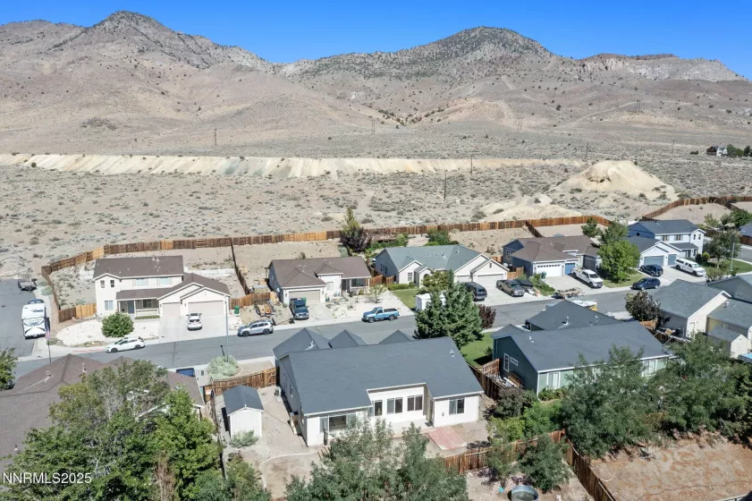 326 Golden Pick, Dayton, Nevada 89403, 3 Bedrooms Bedrooms, ,2 BathroomsBathrooms,Residential,Residential,Golden Pick,250054345