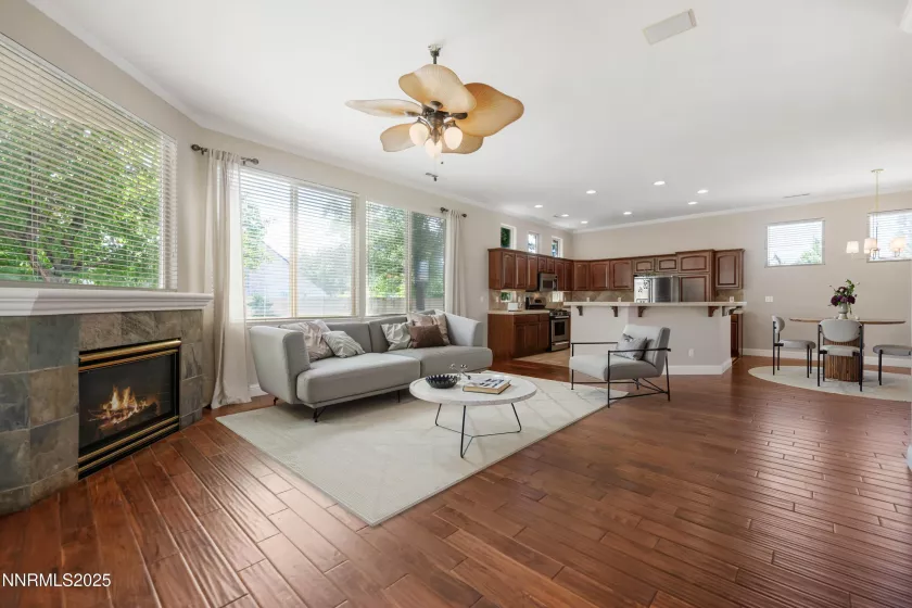 1475 Teal, Carson City, Nevada 89701, 2 Bedrooms Bedrooms, ,3 BathroomsBathrooms,Residential,Residential,Teal,250054347