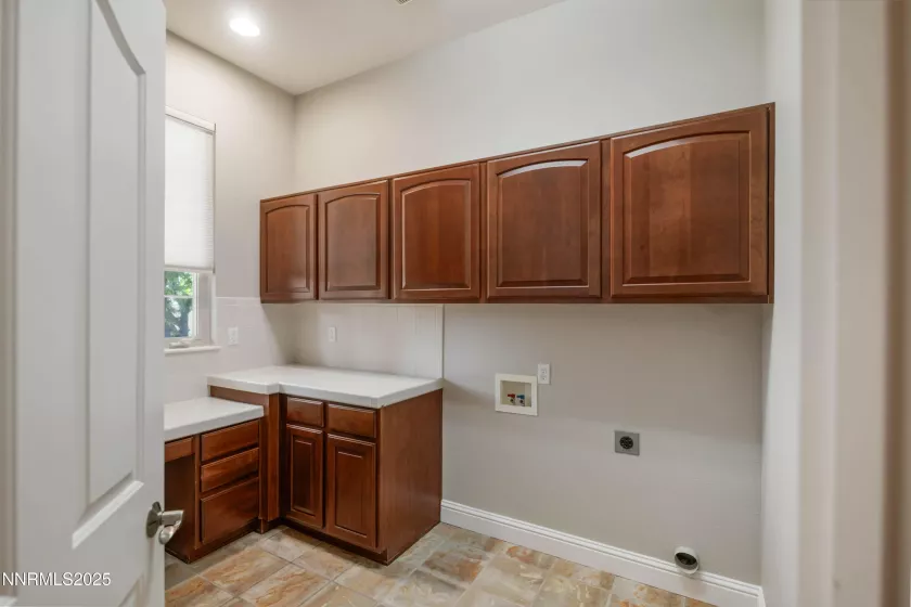 1475 Teal, Carson City, Nevada 89701, 2 Bedrooms Bedrooms, ,3 BathroomsBathrooms,Residential,Residential,Teal,250054347
