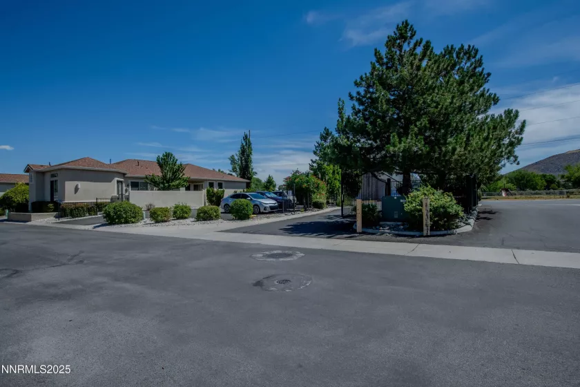 1475 Teal, Carson City, Nevada 89701, 2 Bedrooms Bedrooms, ,3 BathroomsBathrooms,Residential,Residential,Teal,250054347