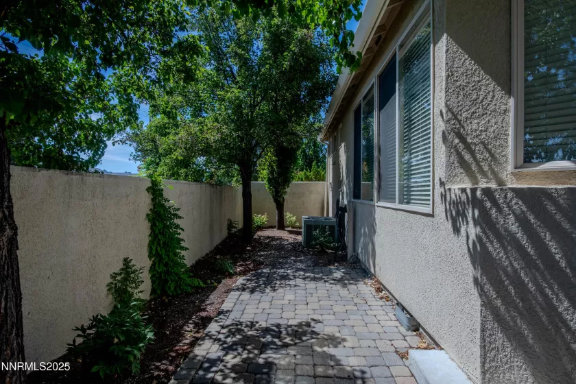 1475 Teal, Carson City, Nevada 89701, 2 Bedrooms Bedrooms, ,3 BathroomsBathrooms,Residential,Residential,Teal,250054347