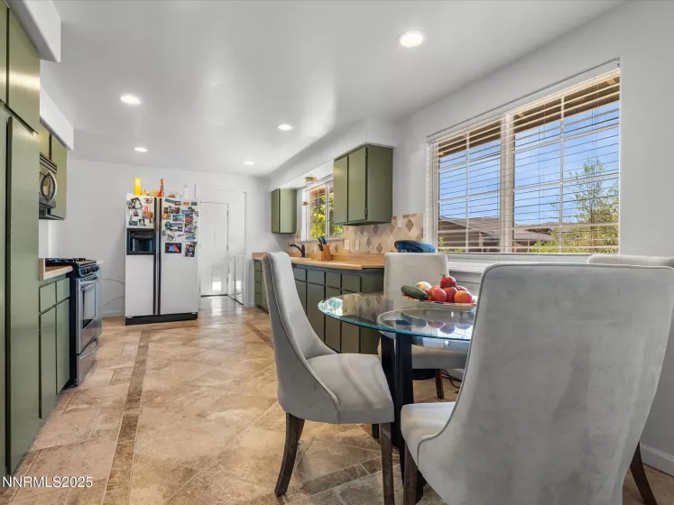 50 Spring Mountain, Sparks, Nevada 89436, 4 Bedrooms Bedrooms, ,3 BathroomsBathrooms,Residential,Residential,Spring Mountain,250054348