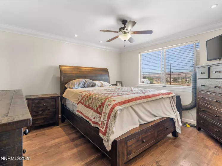 50 Spring Mountain, Sparks, Nevada 89436, 4 Bedrooms Bedrooms, ,3 BathroomsBathrooms,Residential,Residential,Spring Mountain,250054348