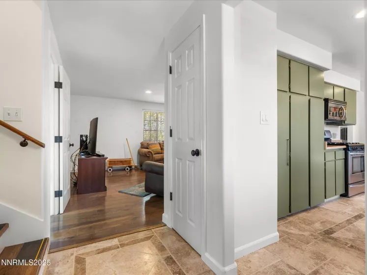 50 Spring Mountain, Sparks, Nevada 89436, 4 Bedrooms Bedrooms, ,3 BathroomsBathrooms,Residential,Residential,Spring Mountain,250054348