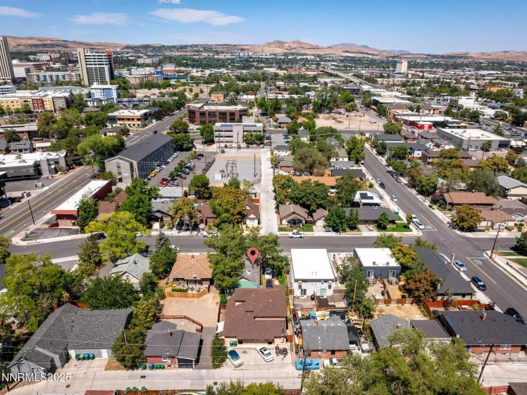 330 Stewart, Reno, Nevada 89502, ,Residential Income,Residential,Stewart,250054351
