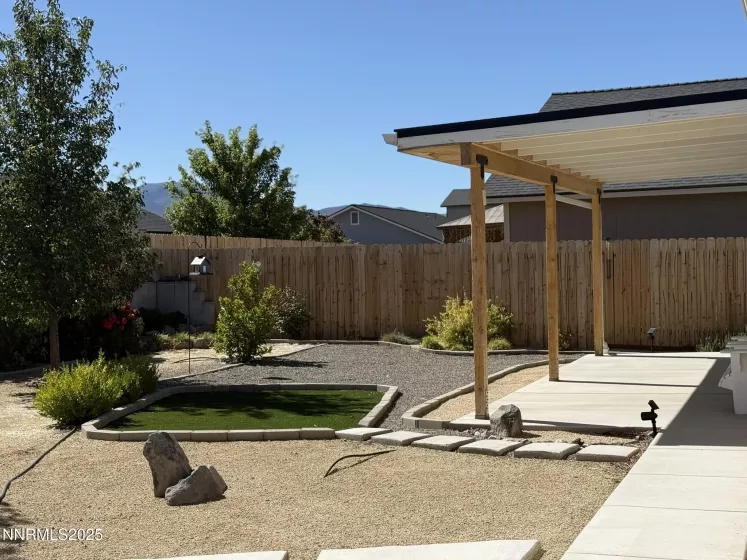 242 Glen Vista, Dayton, Nevada 89403, 3 Bedrooms Bedrooms, ,2 BathroomsBathrooms,Residential,Residential,Glen Vista,250054352
