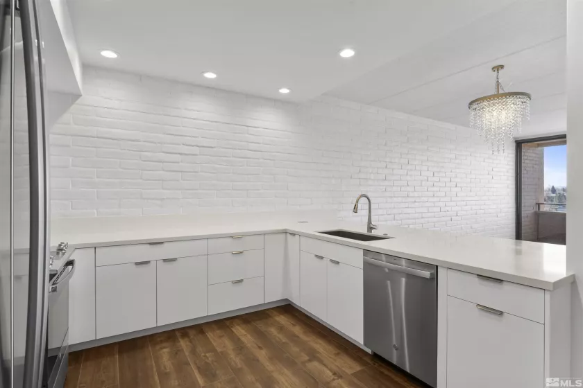 1200 Riverside, Reno, Nevada 89503, 1 Bedroom Bedrooms, ,1 BathroomBathrooms,Residential,Residential,Riverside,250054353
