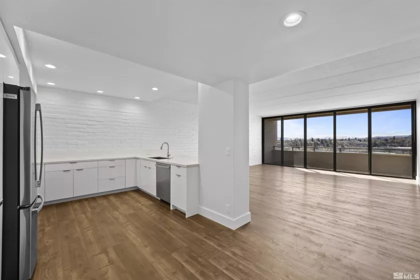 1200 Riverside, Reno, Nevada 89503, 1 Bedroom Bedrooms, ,1 BathroomBathrooms,Residential,Residential,Riverside,250054353