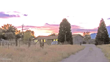 10725 Santa Fe, Reno, Nevada 89508, 5 Bedrooms Bedrooms, ,3 BathroomsBathrooms,Residential,Residential,Santa Fe,250054354