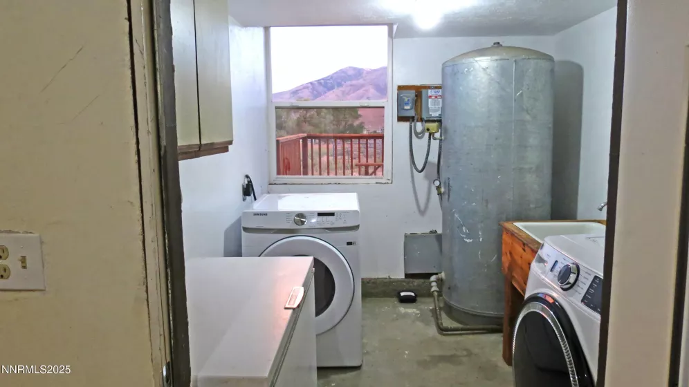 10725 Santa Fe, Reno, Nevada 89508, 5 Bedrooms Bedrooms, ,3 BathroomsBathrooms,Residential,Residential,Santa Fe,250054354