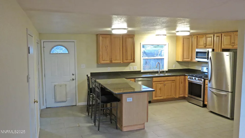 10725 Santa Fe, Reno, Nevada 89508, 5 Bedrooms Bedrooms, ,3 BathroomsBathrooms,Residential,Residential,Santa Fe,250054354
