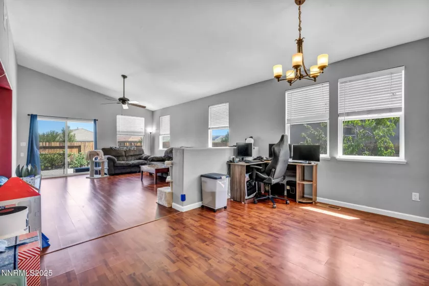 650 Panama, Sparks, Nevada 89436, 3 Bedrooms Bedrooms, ,2 BathroomsBathrooms,Residential,Residential,Panama,250054355