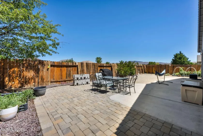 650 Panama, Sparks, Nevada 89436, 3 Bedrooms Bedrooms, ,2 BathroomsBathrooms,Residential,Residential,Panama,250054355