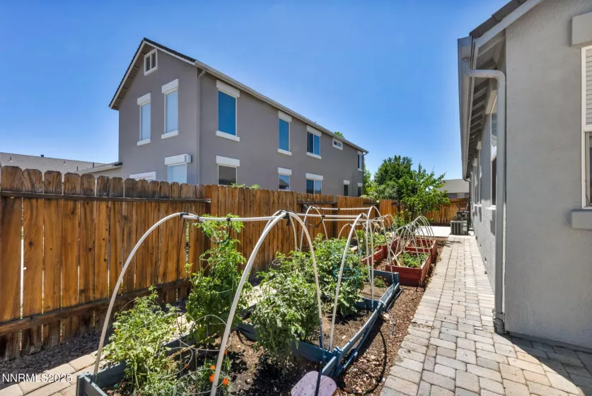 650 Panama, Sparks, Nevada 89436, 3 Bedrooms Bedrooms, ,2 BathroomsBathrooms,Residential,Residential,Panama,250054355