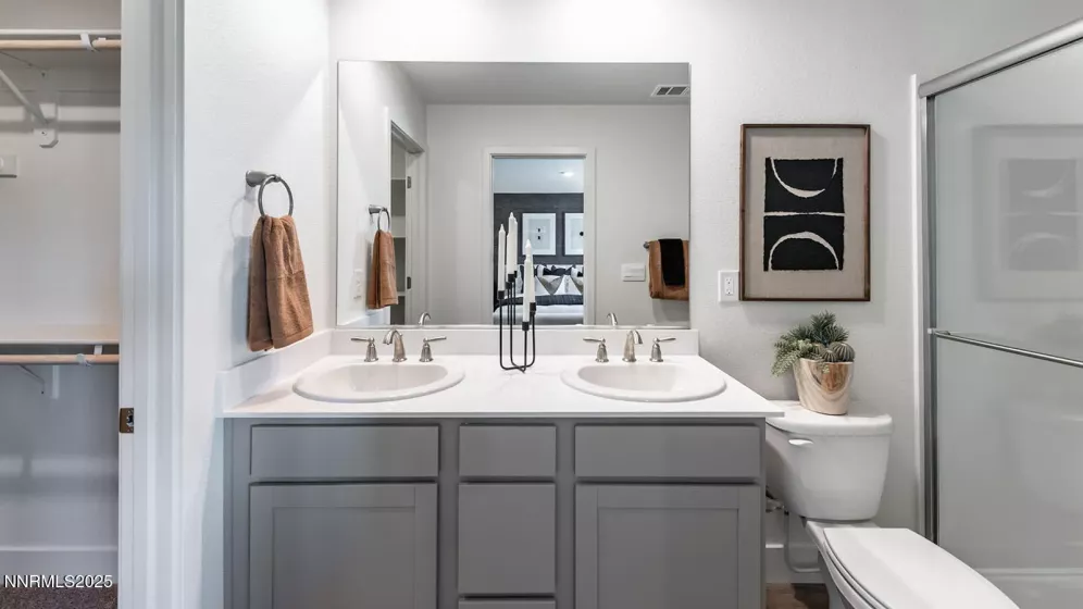 1645 Icelandic, Reno, Nevada 89523, 3 Bedrooms Bedrooms, ,3 BathroomsBathrooms,Residential,Residential,Icelandic,250054358
