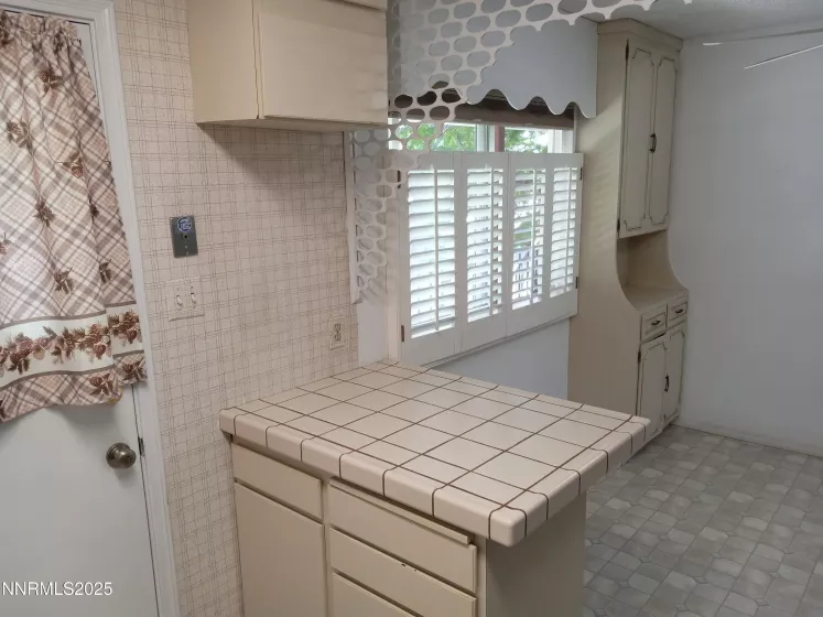 1940 4th, Sparks, Nevada 89431, 2 Bedrooms Bedrooms, ,1 BathroomBathrooms,Residential,Residential,4th,240013161