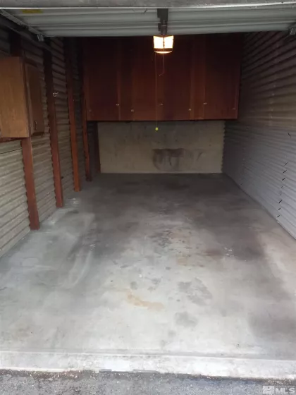 Detached Garage