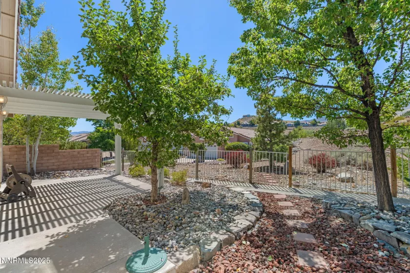 2520 Granite Springs, Reno, Nevada 89519, 3 Bedrooms Bedrooms, ,2 BathroomsBathrooms,Residential,Residential,Granite Springs,250054367