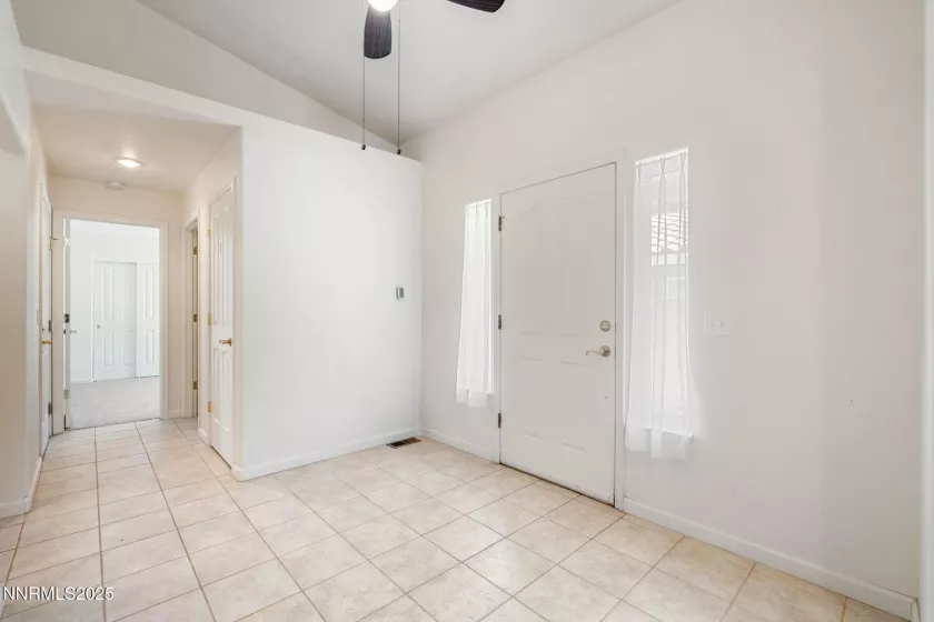 2520 Granite Springs, Reno, Nevada 89519, 3 Bedrooms Bedrooms, ,2 BathroomsBathrooms,Residential,Residential,Granite Springs,250054367