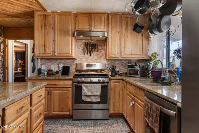 100 Nugget, Dayton, Nevada 89403, 3 Bedrooms Bedrooms, ,3 BathroomsBathrooms,Residential,Residential,Nugget,250054376