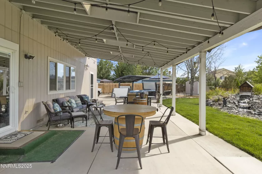 7455 Gato, Sparks, Nevada 89436, 5 Bedrooms Bedrooms, ,4 BathroomsBathrooms,Residential,Residential,Gato,250054379