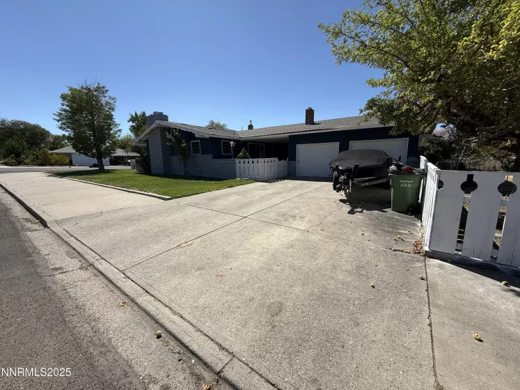 1295 Harmony, Winnemucca, Nevada 89445, 3 Bedrooms Bedrooms, ,2 BathroomsBathrooms,Residential,Residential,Harmony,250054381